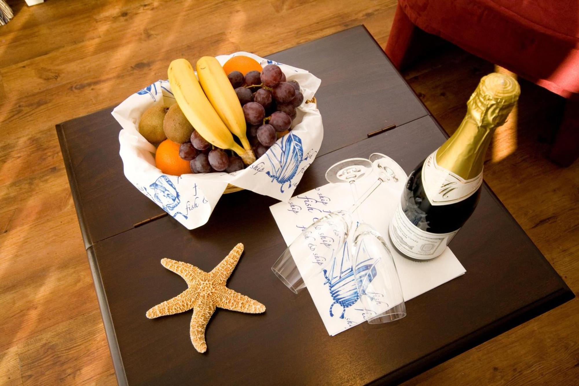 Hotel Nautilus Путбус Экстерьер фото